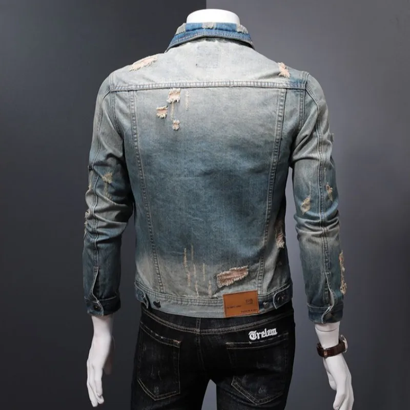 Gepolsterte Jeansjacken für He – Vintage Collectible Buttons Bewertung und Preis